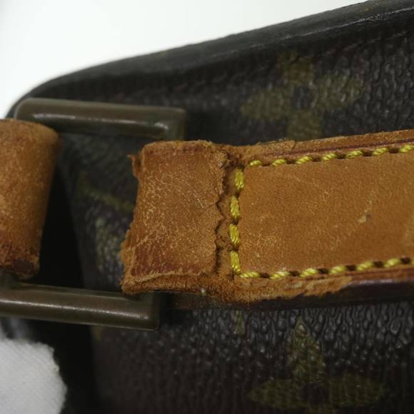 LOUIS VUITTON Monogram Saint Cloud GM Shoulder Bag Vintage M51242 LV Auth 62003 - Picture 9 of 16